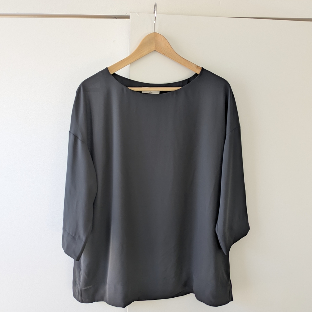 Aritiza Babaton Black Sheer Flowy Top